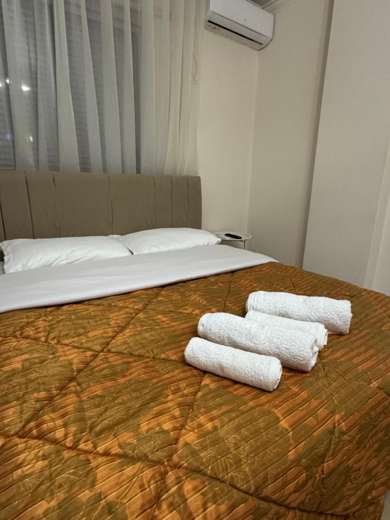 Condor Center Appartement *